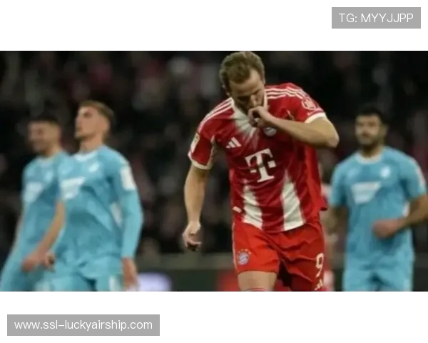 拜仁5-1十人霍芬海姆，迪亚斯戴帽+两造点，凯恩两射一传